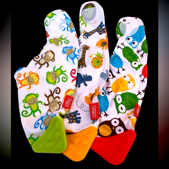 NWOT NUBY Baby Teething Bibs w/ Teethers - Picture 1 of 6